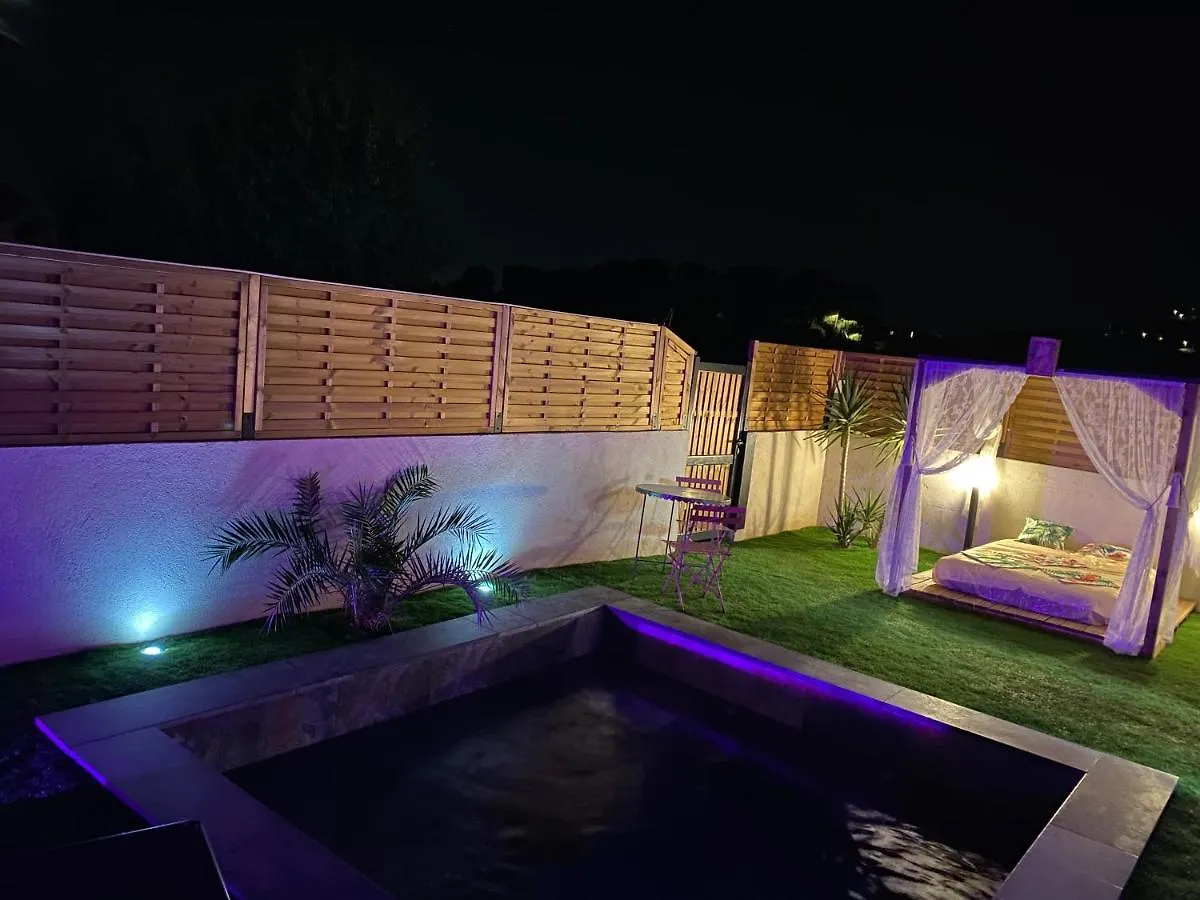 Bed & Breakfast Suite La Discrete Marseille France